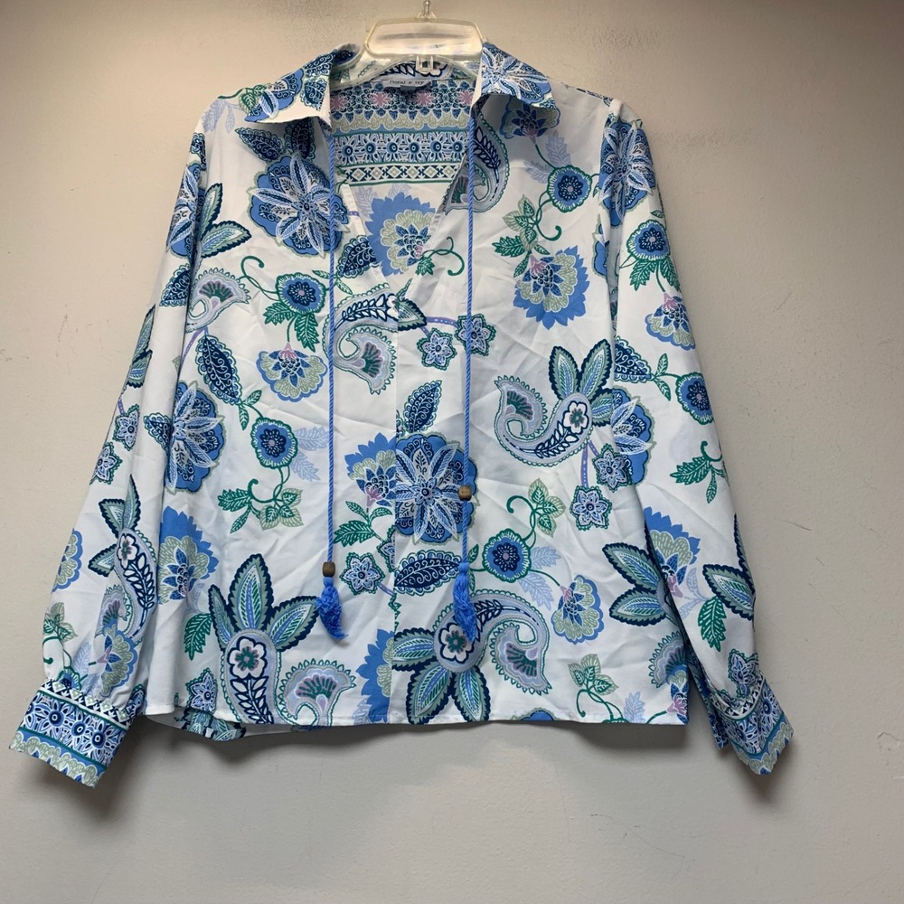 Floral & Ivy Blouse Womens Small Blue Excellent Paisley Tassel V-Neck Top